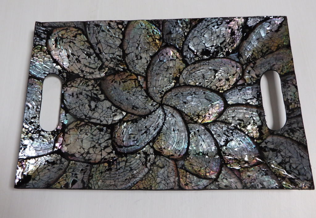 Podnos z pravej perlete - čierny, ručná práca