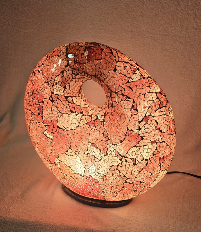 Stolná lampa červená DONAT, ručná práca 