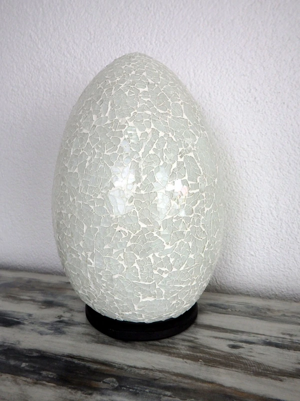 Stolná lampa biela EGG, 33 cm,  ručná práca, mozaika 