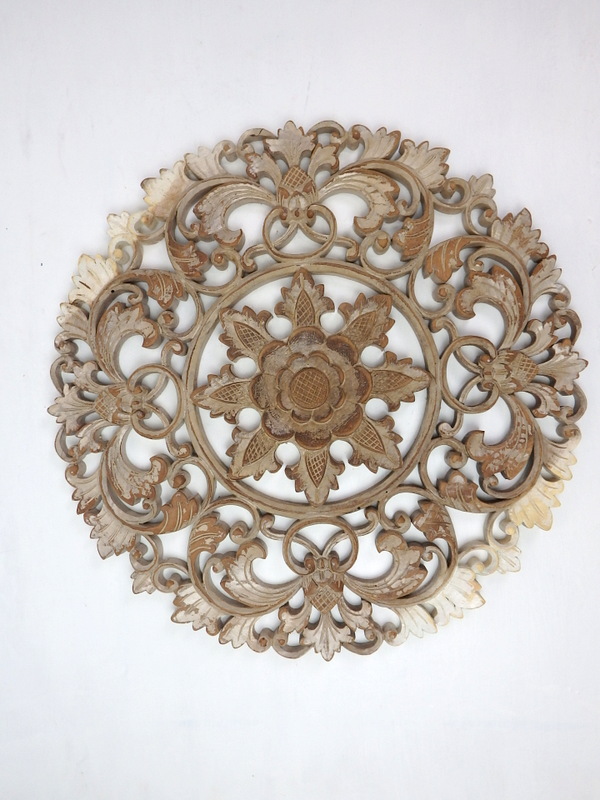 Dekorácia na stenu MANDALA LOTOS, natural, exotické drevo, ručná práca, 50 cm