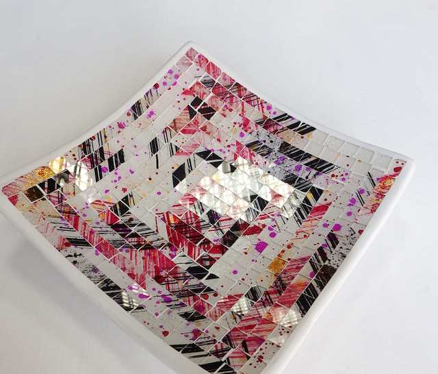 Hranatá dizajnová miska ružová, ručná mozaika, 