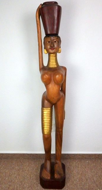 Drevená Socha žena z Barmy 151 cm