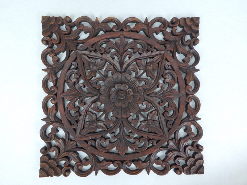 Dekorácia na stenu  MANDALA štvorec, hnedá tmavá, exotické drevo, ručná práca, 50x50 cm