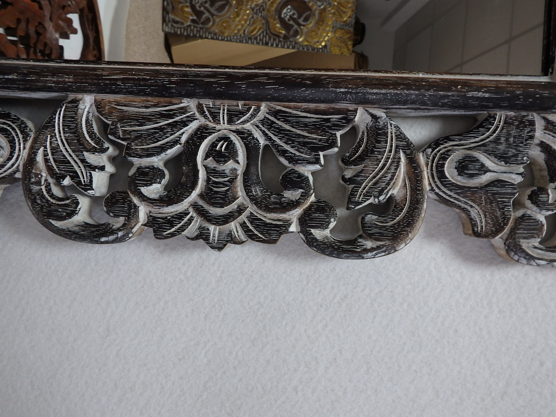 Zrkadlo TULIP hnedá tmavá, 80x60 cm, exotické drevo, ručná práca