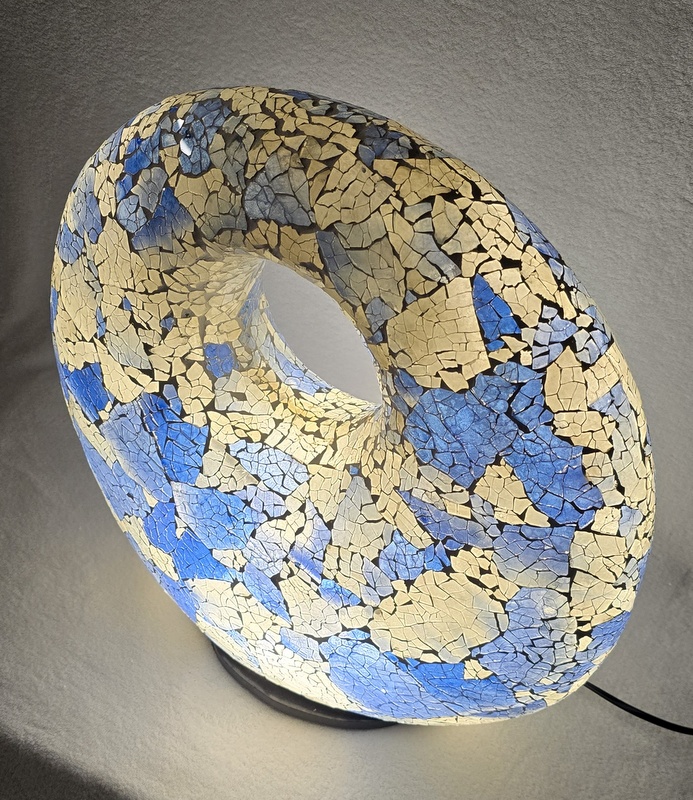 Stolná lampa Donat modrá, 45 cm, ručná práca