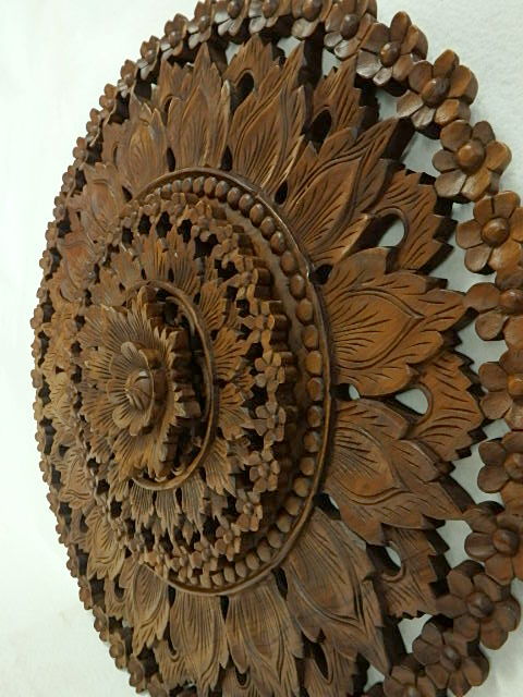 Závesná dekorácia Mandala 3D drevorezba, teakové drevo, 90 cm