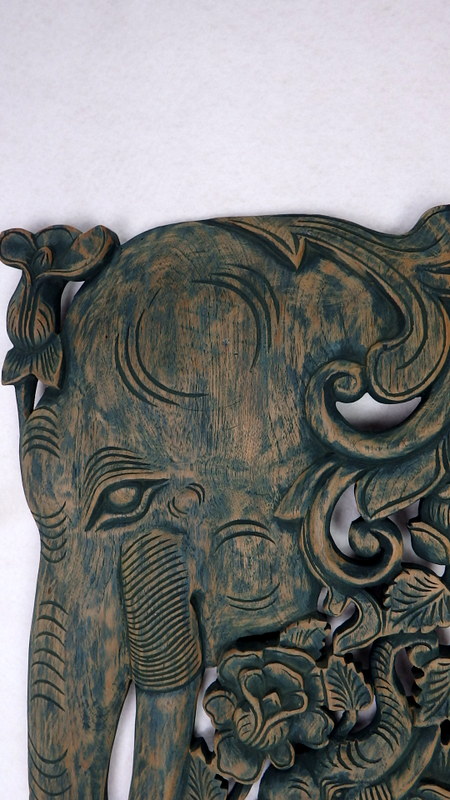 Dekorácia na stenu Slon, teakové drevo, zelená, patina, 35x90cm, ručná práca