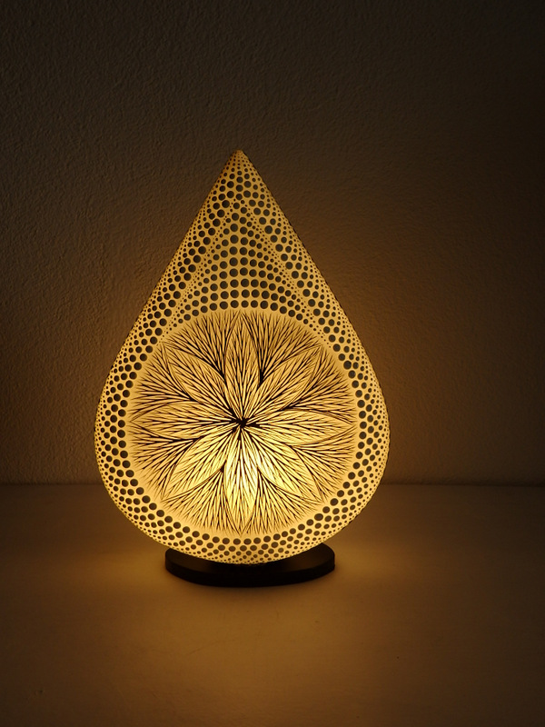 Stolná lampa MANDALA biela, ručne obojstranne maľovaná, 38 cm
