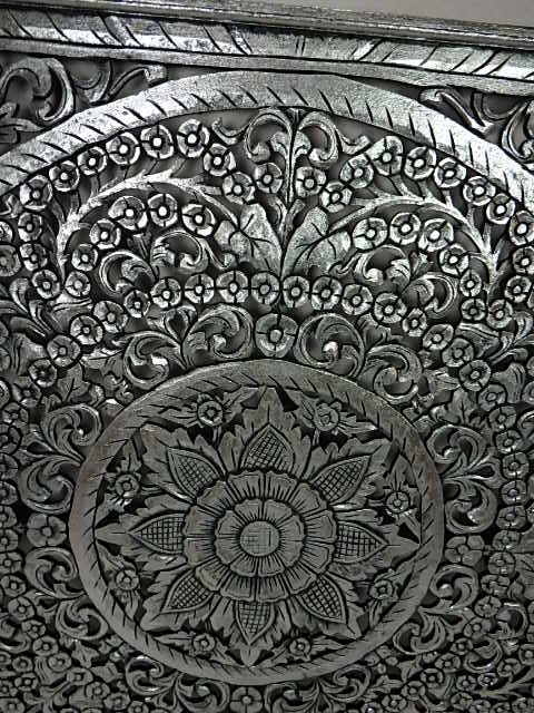 Dekorácia na stenu Mandala strieborná, 110x110 cm, ručná práca, exotické drevo