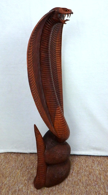 Socha Kobra, 80 cm,  exotické drevo, ručná práca