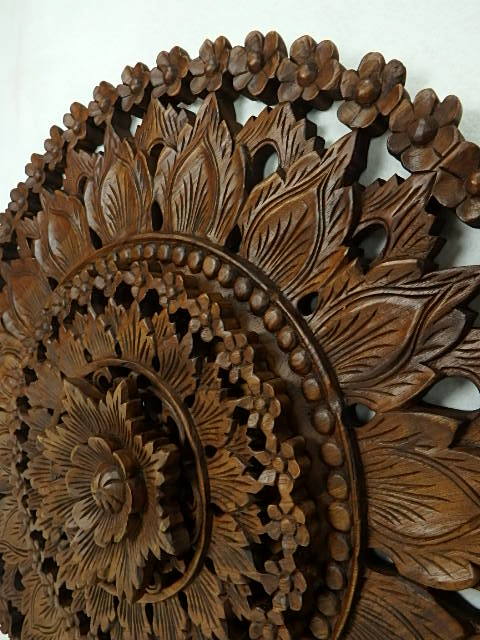Závesná dekorácia Mandala 3D drevorezba, teakové drevo, 90 cm