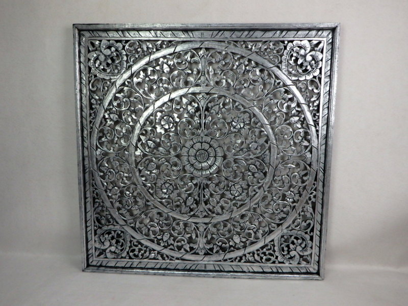 Dekorácia na stenu MANDALA strieborná čierna, drevo, ručná práca, 100x100 cm