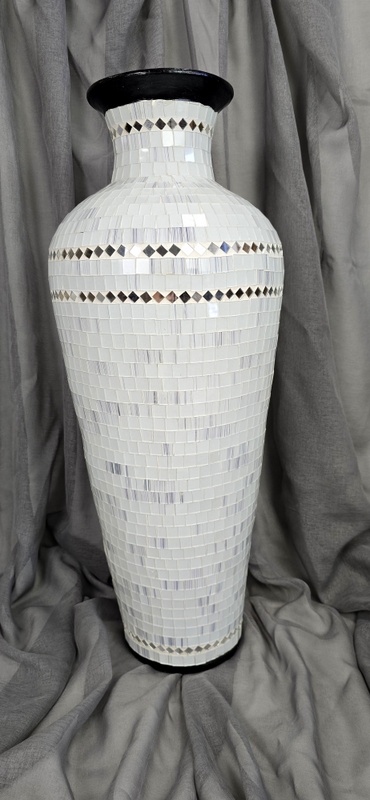 Váza biela, 80 cm, mozaika - keramika, ručná práca