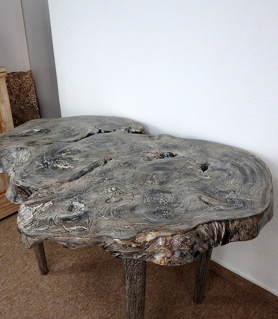 Stôl jedálenský TIMOR čierny, exotické drevo