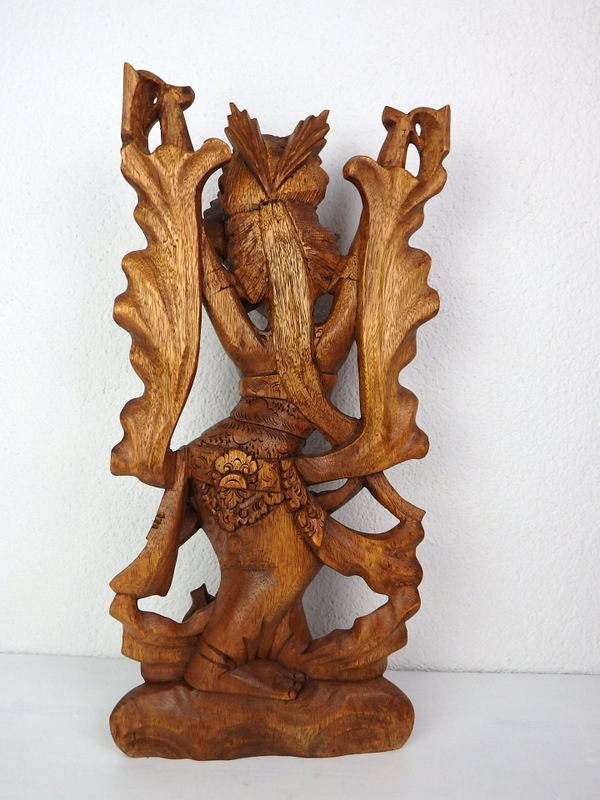 Soška TANEČNICA hnedá, tropické drevo, ručná práca