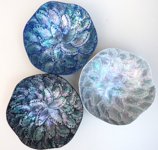 Misa okrúhla z pravej perlete, 24 cm, ručná práca