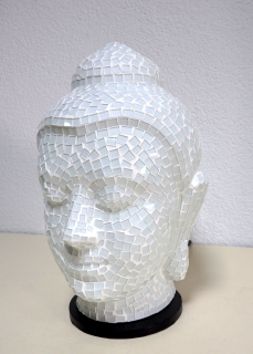 Stolná lampa biela, hlava Buddha,38 cm, ručná práca, mozaika
