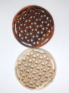 Dekorácia na stenu MANDALA kvet života, okrúhly, exotické drevo, ručná práca, 40 cm