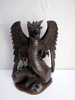 Soška DRAGON hnedá tmavá,50 cm, exotické drevo, ručná práca