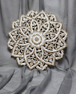 Dekorácia na stenu biela Mandala teakové drevo, 60 cm, ručná práca